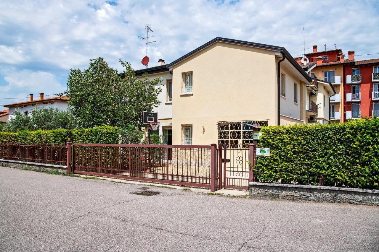 Via Verdi B&B Vago Εξωτερικό φωτογραφία